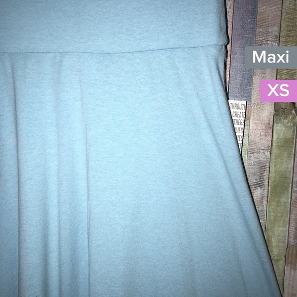 LuLaRoe Dresses & Skirts - Lularoe SOLID Maxi Skirt XS (NWT)